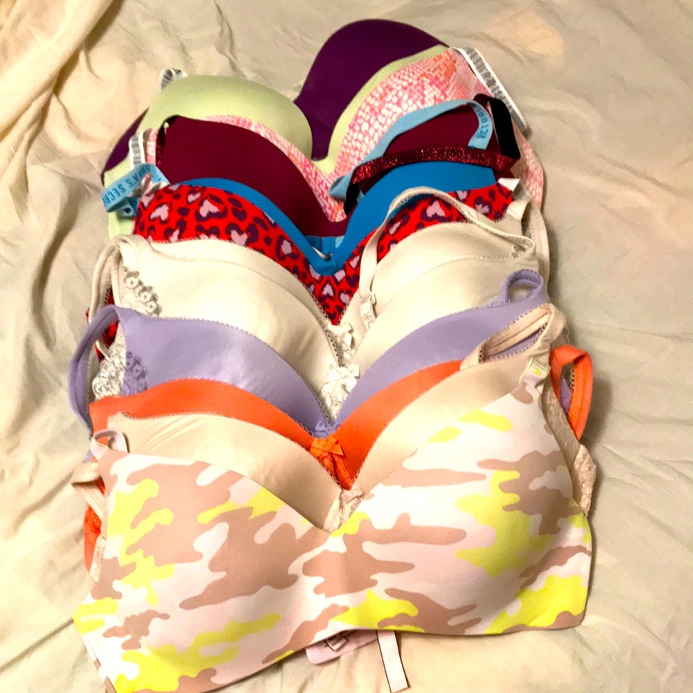 Victoria Secret T Shirt Bras lightly lined